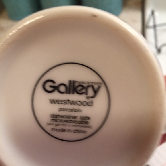 MCM Style Porcelain Coffee Mugs 4 inch tall set/2 - Picture 9 of 14